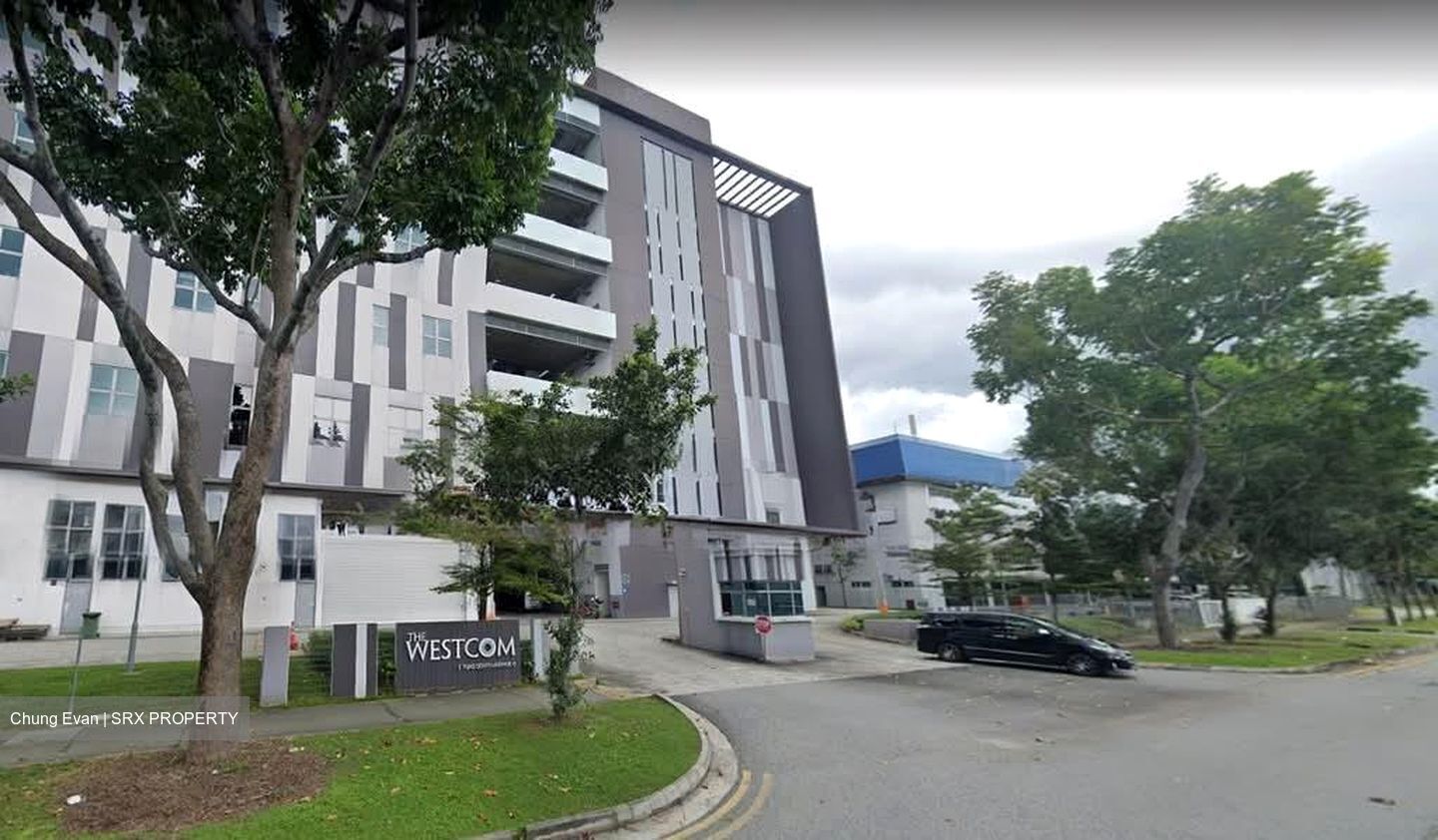 The Westcom (D22), Factory #572976581